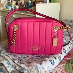 new without removing its authentic coach packaging😍🙌🏻